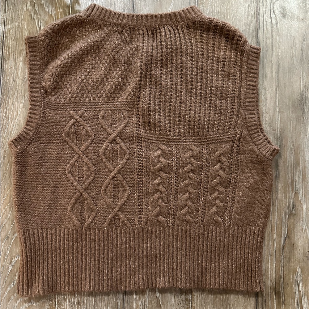 CUTEST Pink Rose Sweater Vest - Picture 8 of 9